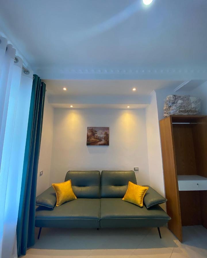 Hotel Kristal Borsh Zewnętrze zdjęcie