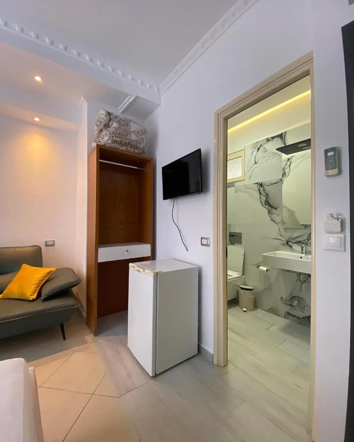 Hotel Kristal Borsh Zewnętrze zdjęcie