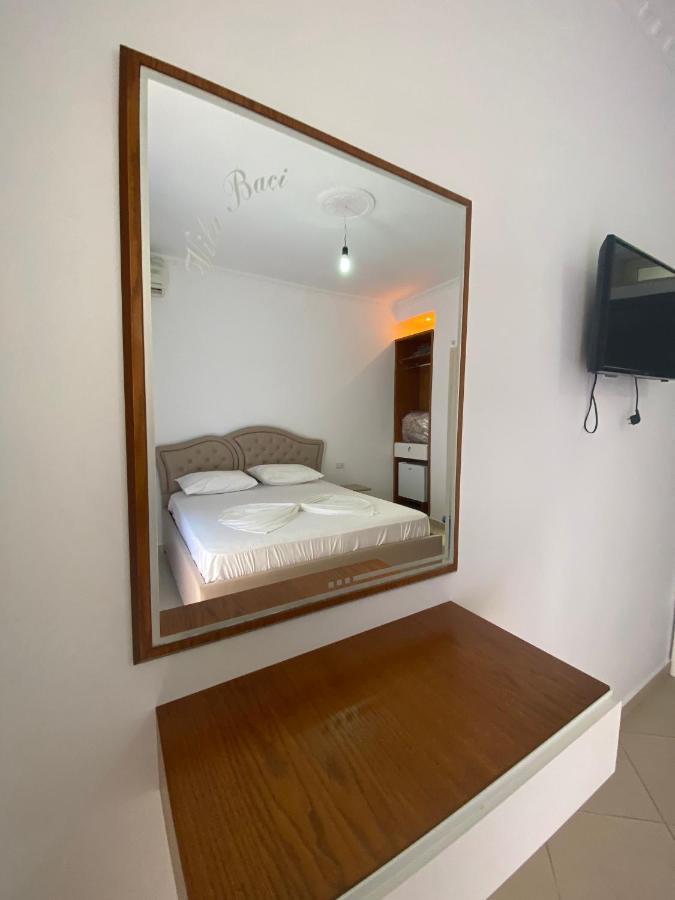 Hotel Kristal Borsh Zewnętrze zdjęcie