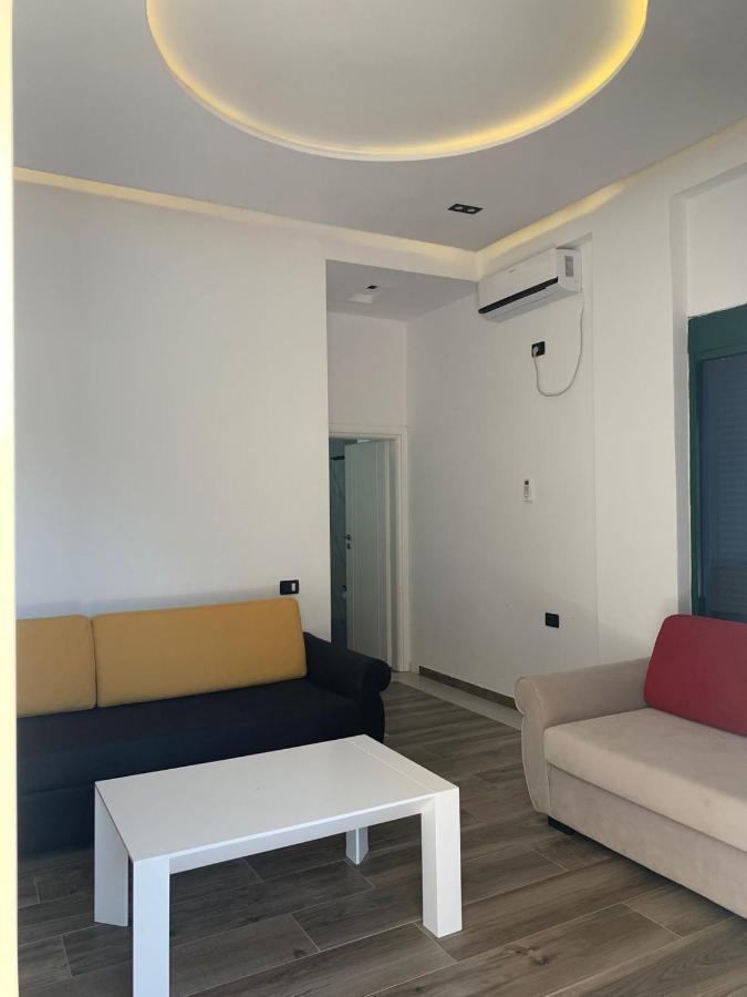 Hotel Kristal Borsh Zewnętrze zdjęcie