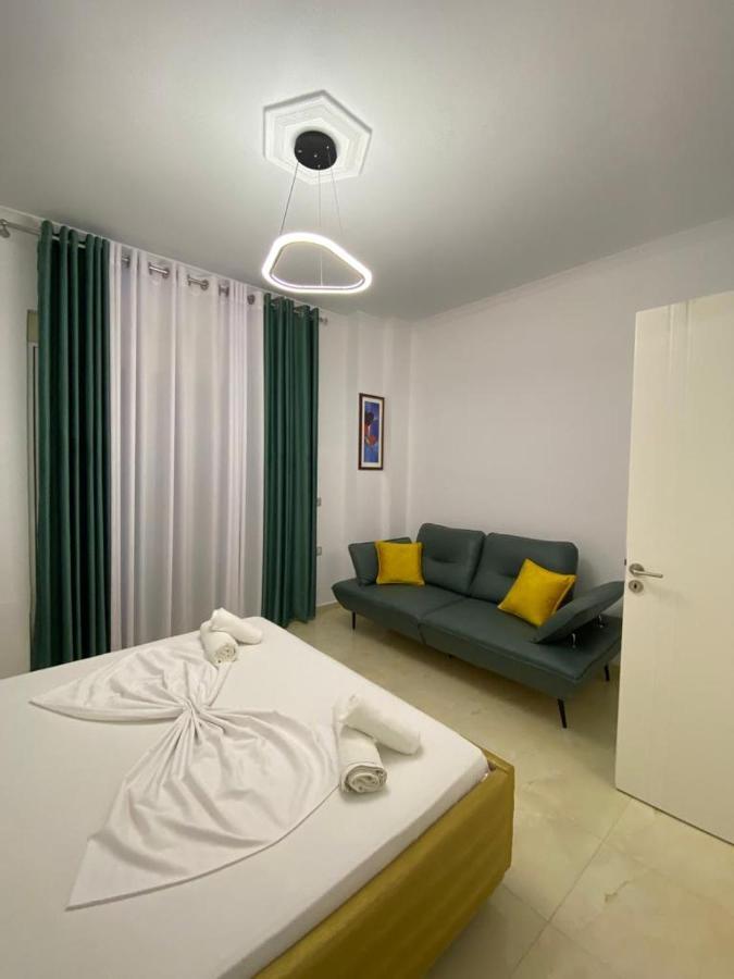 Hotel Kristal Borsh Zewnętrze zdjęcie