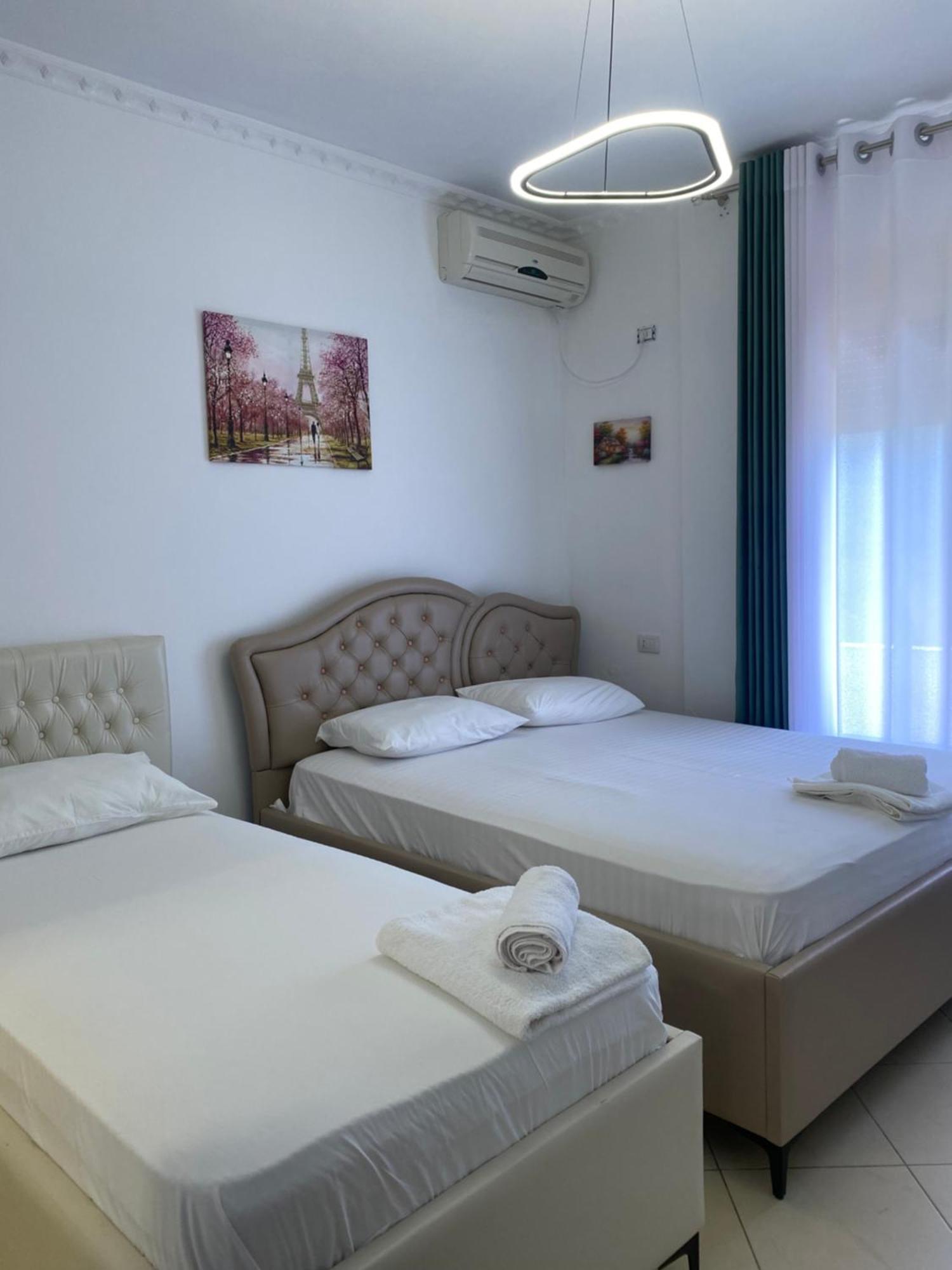 Hotel Kristal Borsh Zewnętrze zdjęcie